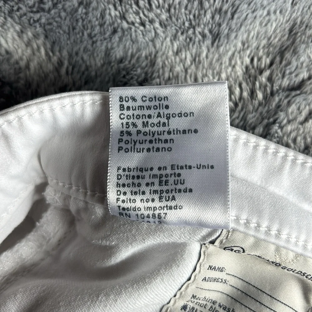 AG The Stevie Ankle in White Size 31R